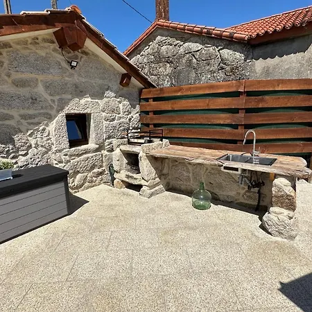 Hotel Casa Rural Camu